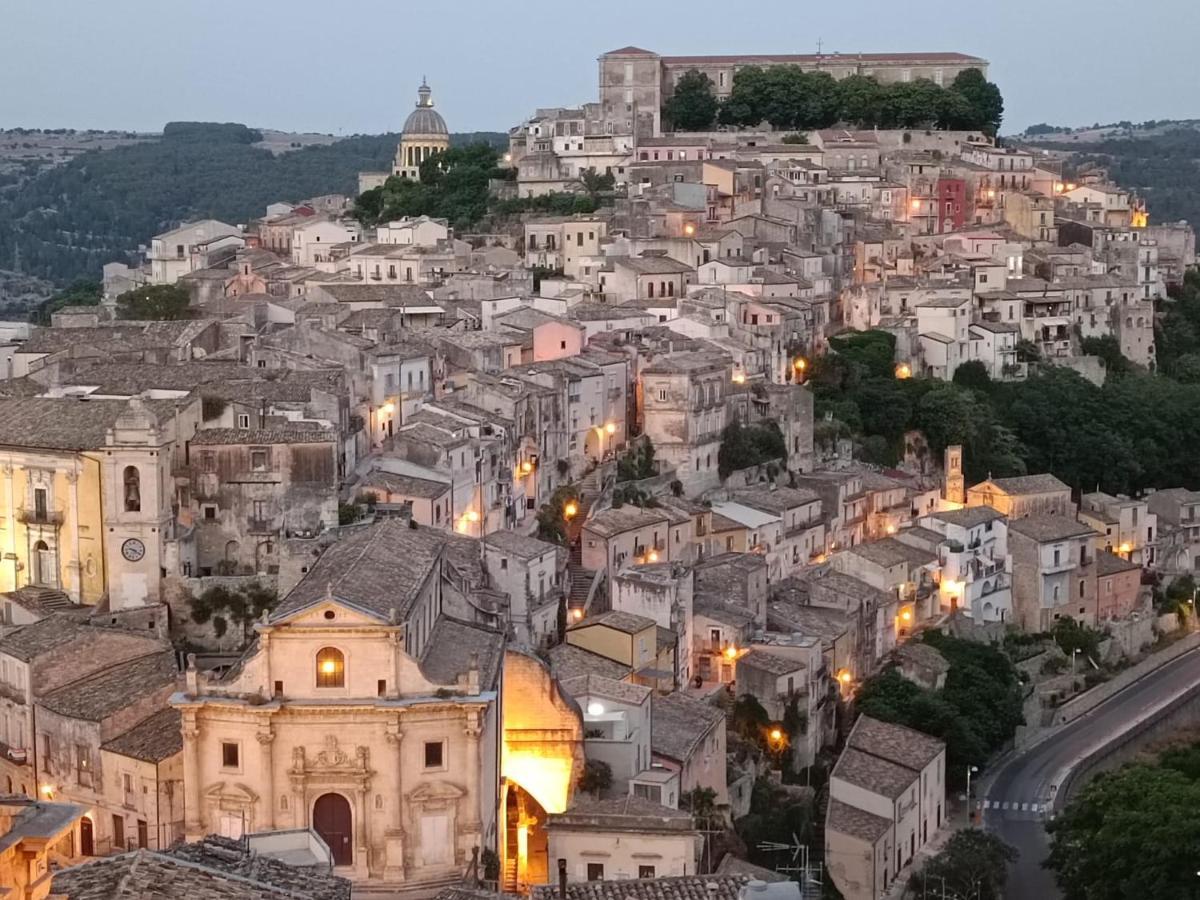 Casa Vacanze Bella Vista Ragusa Buitenkant foto